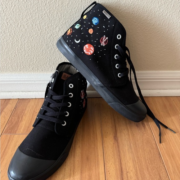 BNWT - BANGS High Top Shoes - Universe Pattern Size 8.5 (Men) 10 (Women) - Picture 5 of 8